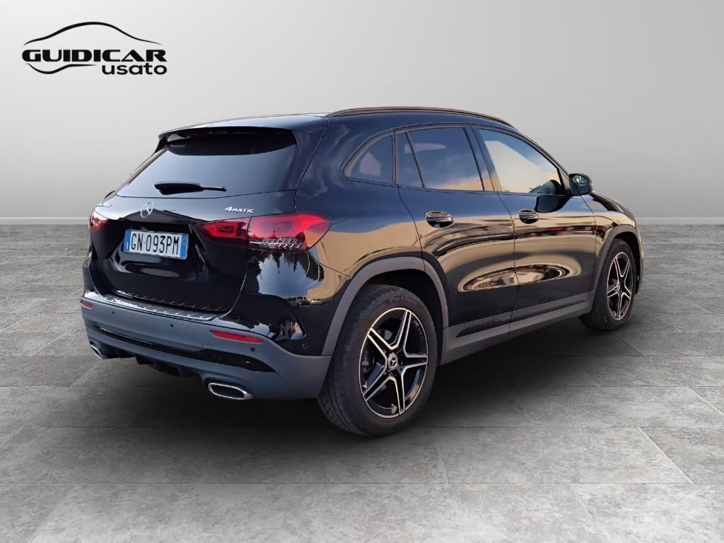 Mercedes-Benz GLA-H247 2020 - GLA 200 d Premium 4matic auto