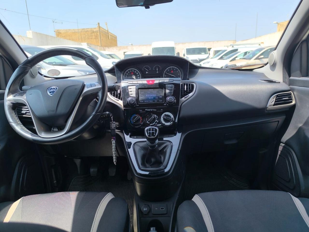 Lancia Ypsilon 1.2 69 CV GPL Ecochic 2020