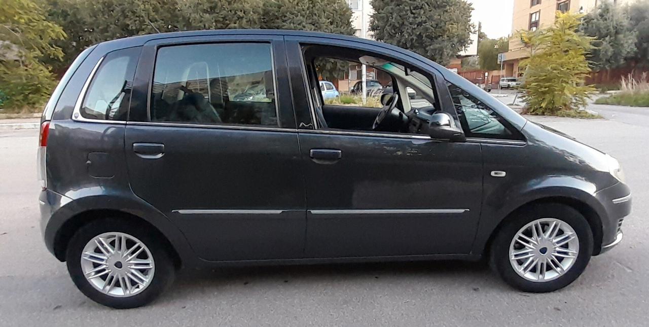 Lancia MUSA 1.3 Mjt 95 CV Gold