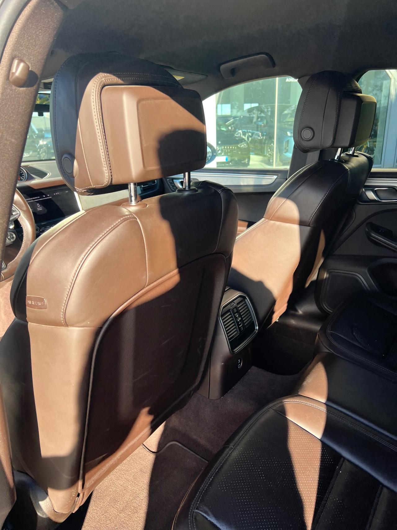 Porsche Macan 2.0 245cv pdk