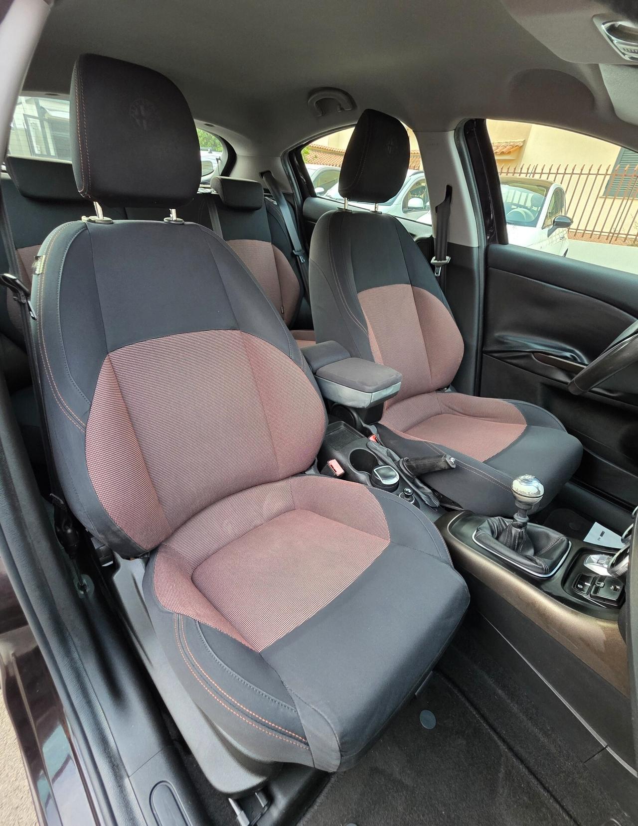 Alfa Romeo Giulietta 1.6 JTDm-2 105 CV Distinctive