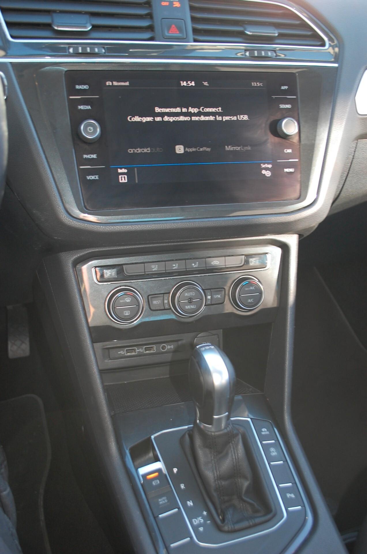 Volkswagen Tiguan 2.0 tdi Advanced R-Line Exterior Pack 150CV DSG