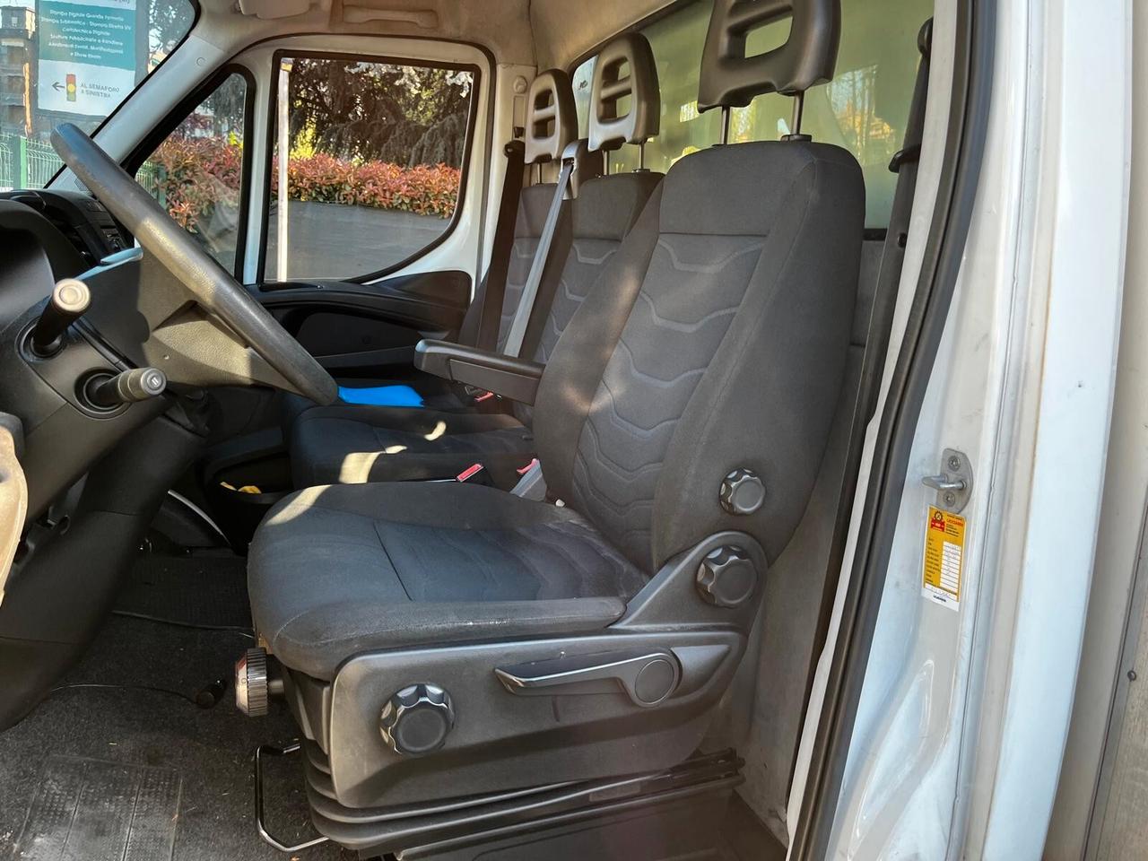 IVECO DAILY 35C16 BOX + SPONDA - 2017