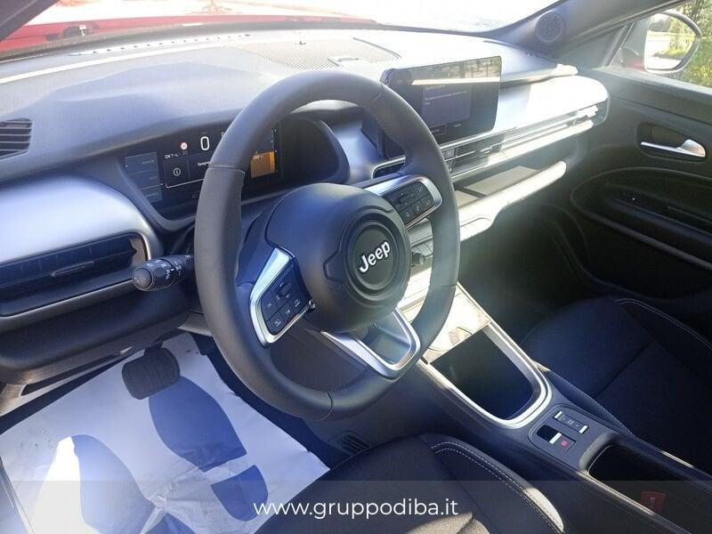 Jeep Avenger E-Hybrid Altitude 1.2 11