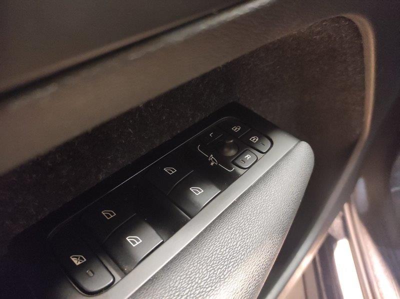 VOLVO XC40 (2017-->) - XC40 T5 Recharge Plug-in Hybrid Inscription Expression