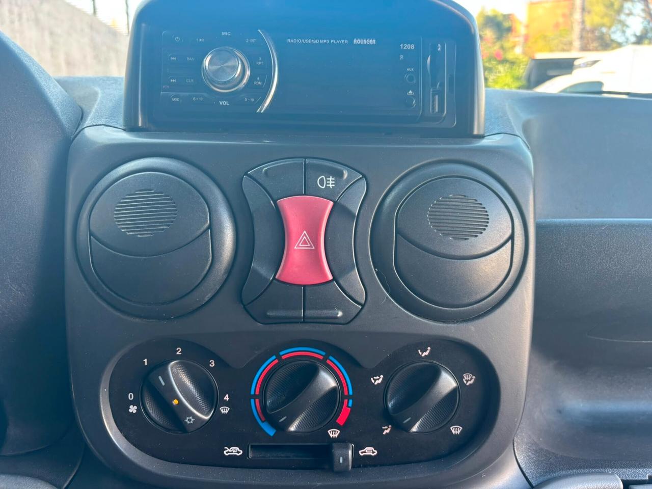 Fiat Doblò Cargo 1.9 JTD 105 CV Tetto Alto – Clima – Block Shaft