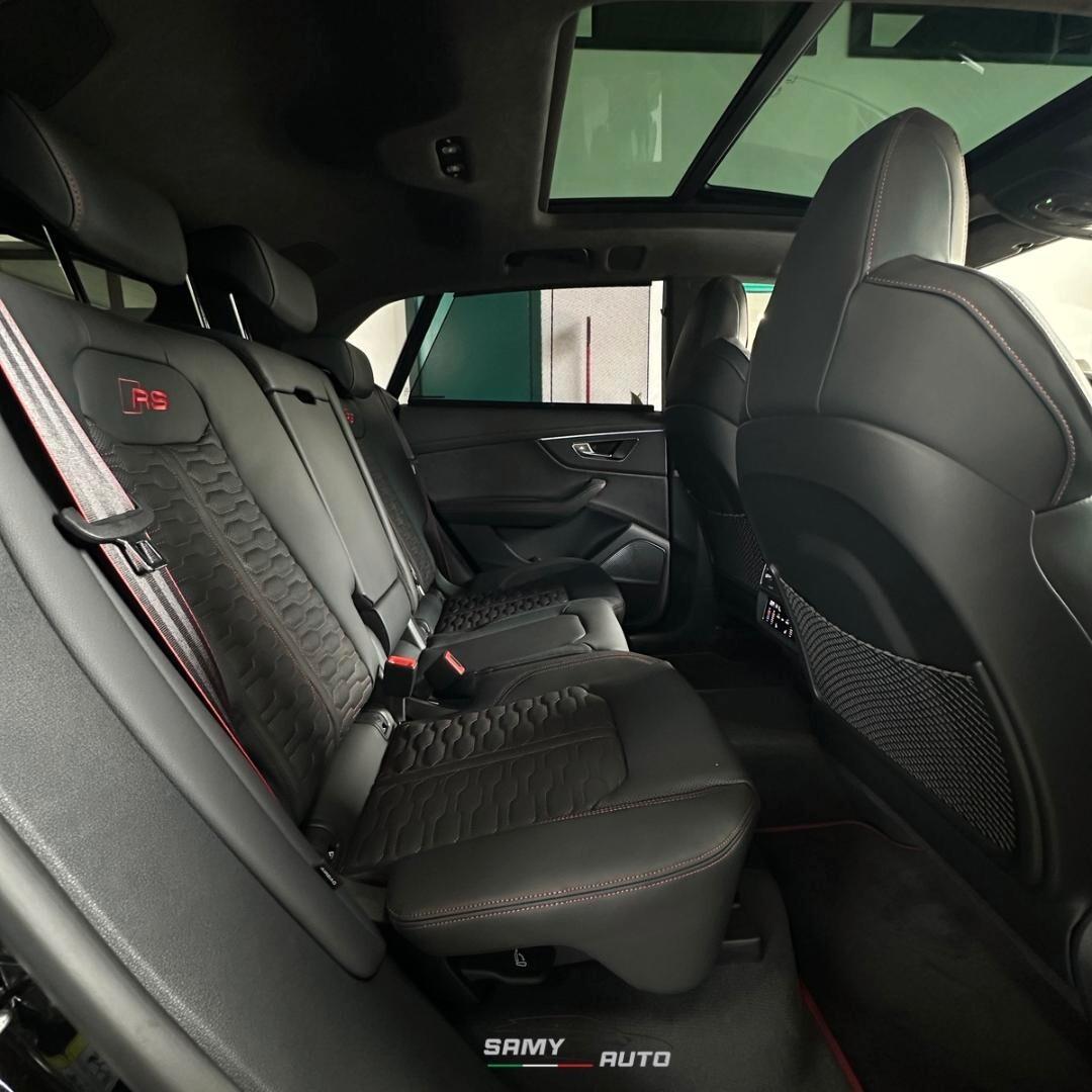 Audi RS Q8 Audi RS Q8 4.0 mhev 600cv tiptronic