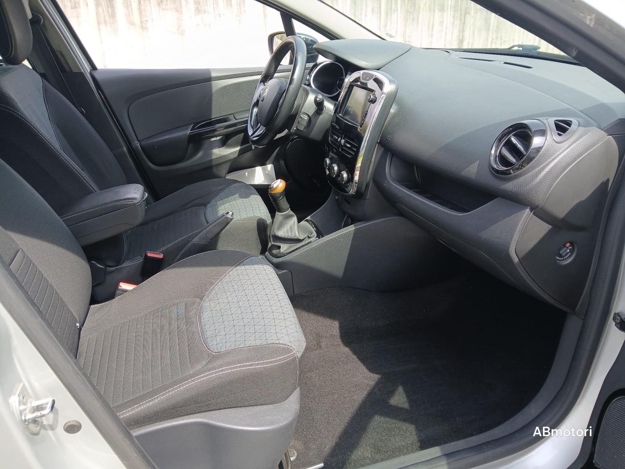 Renault Clio Sporter 1.5 dCi 8V 75CV Live