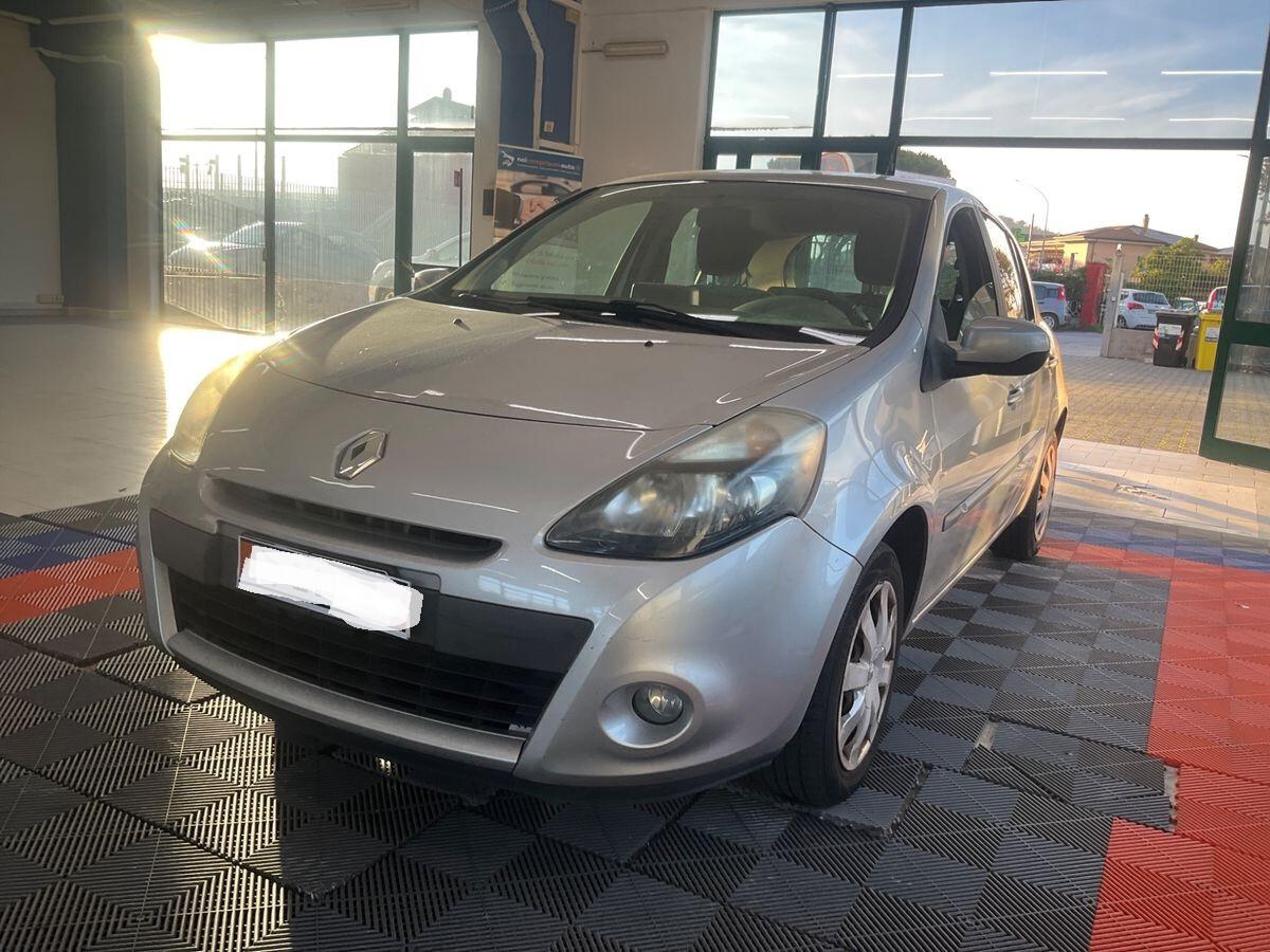 Renault Clio 1.2 16V 5 porte Dynamique