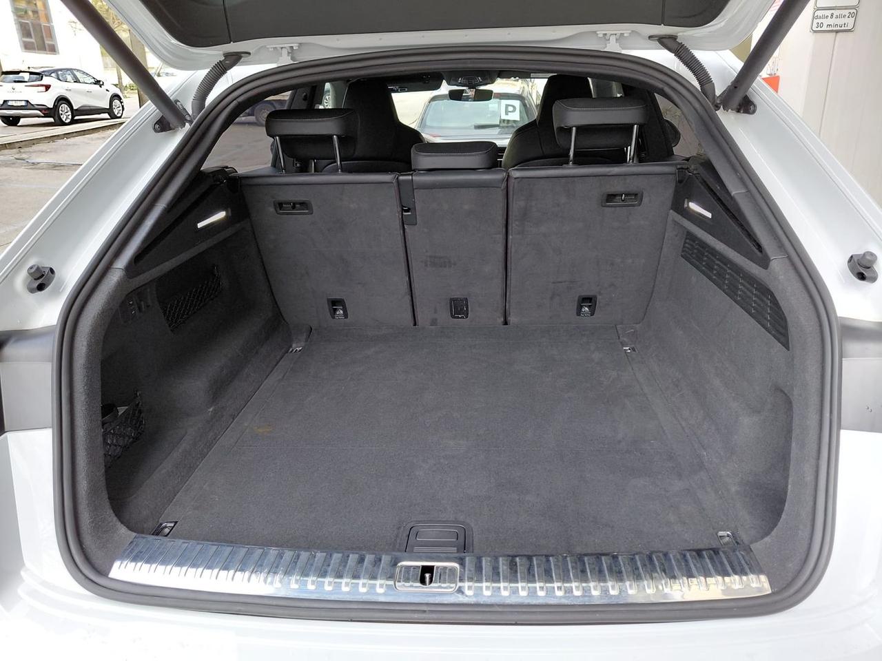 Audi Q8 Sport 3.0 50 TDI MHEV #8399