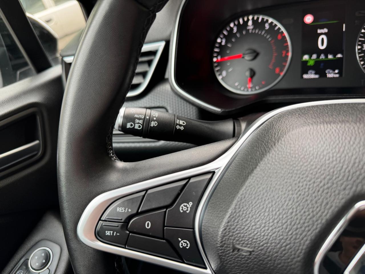Renault Clio 1.0 tce Zen GARANZIA 24 MESI *PROMO*