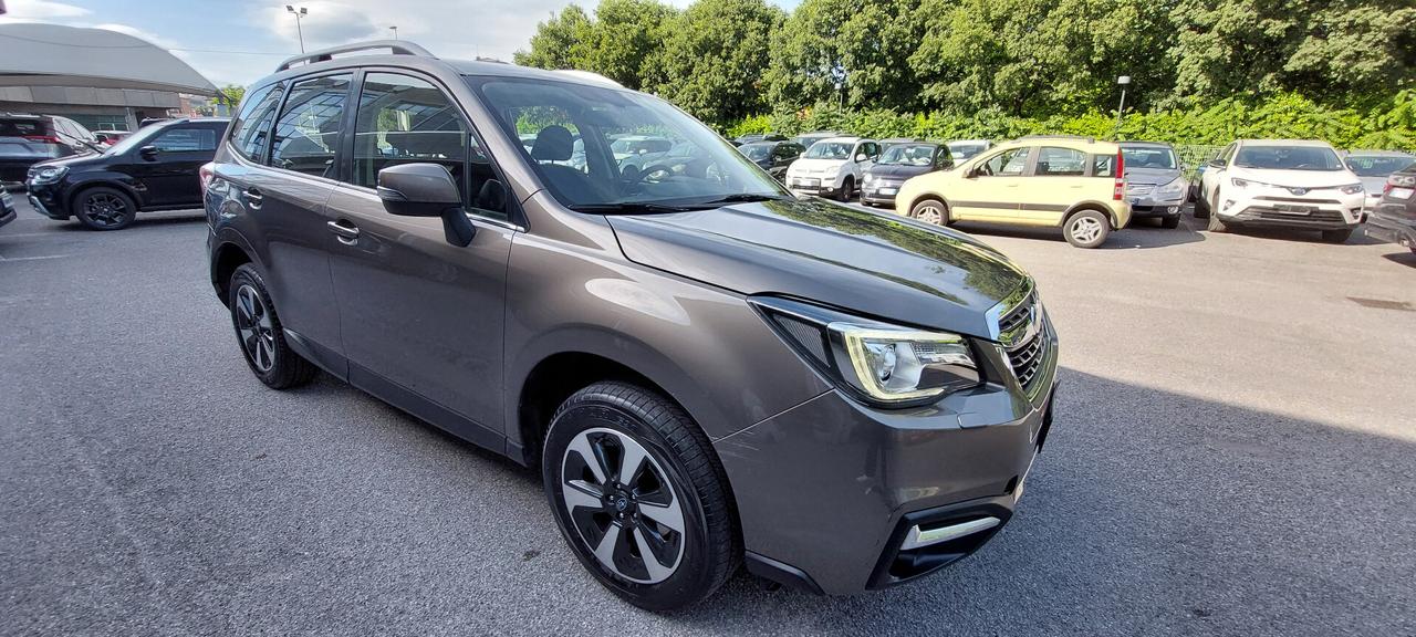 Subaru Forester 2.0i Style cambio automatico lineartronic
