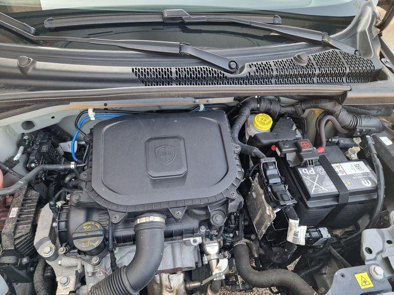 LANCIA Ypsilon 1.0 firefly hybrid Platino s&s 70cv