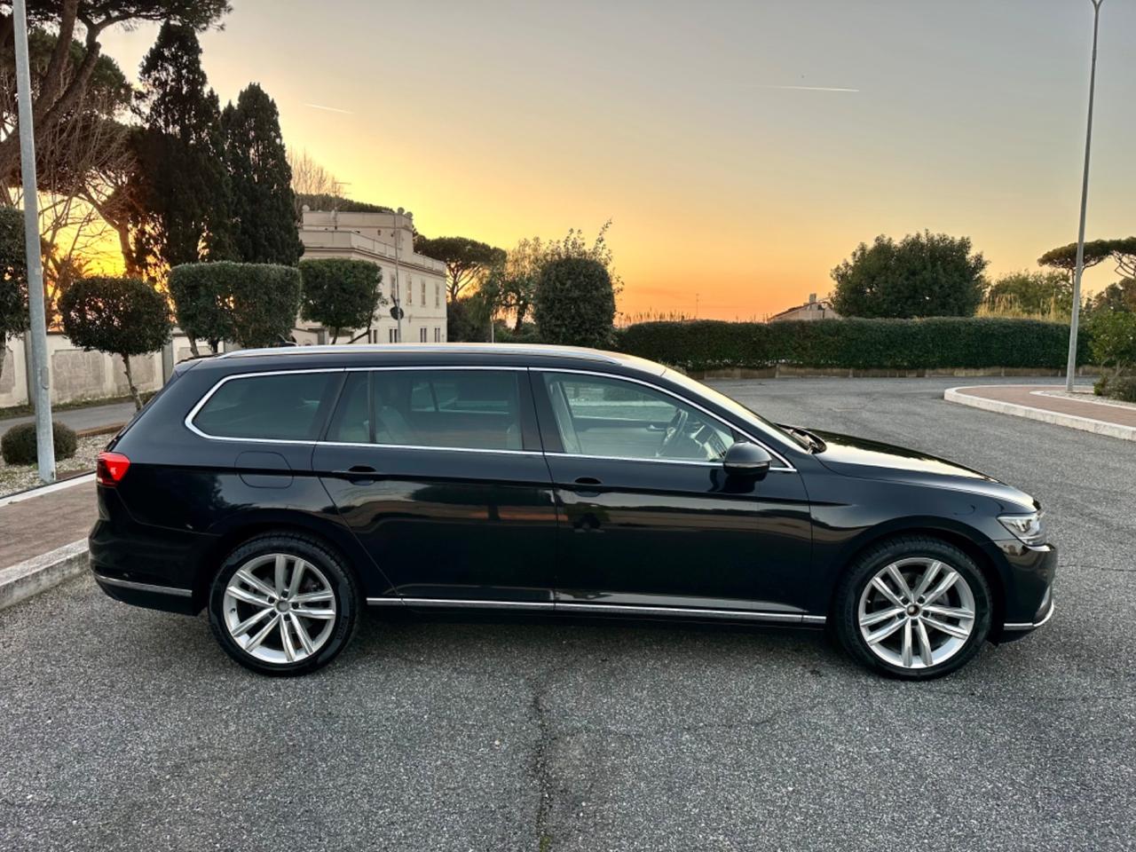 Volkswagen Passat Variant 2.0 Diesel 190 CV DSG PERFETTE CONDIZIONI