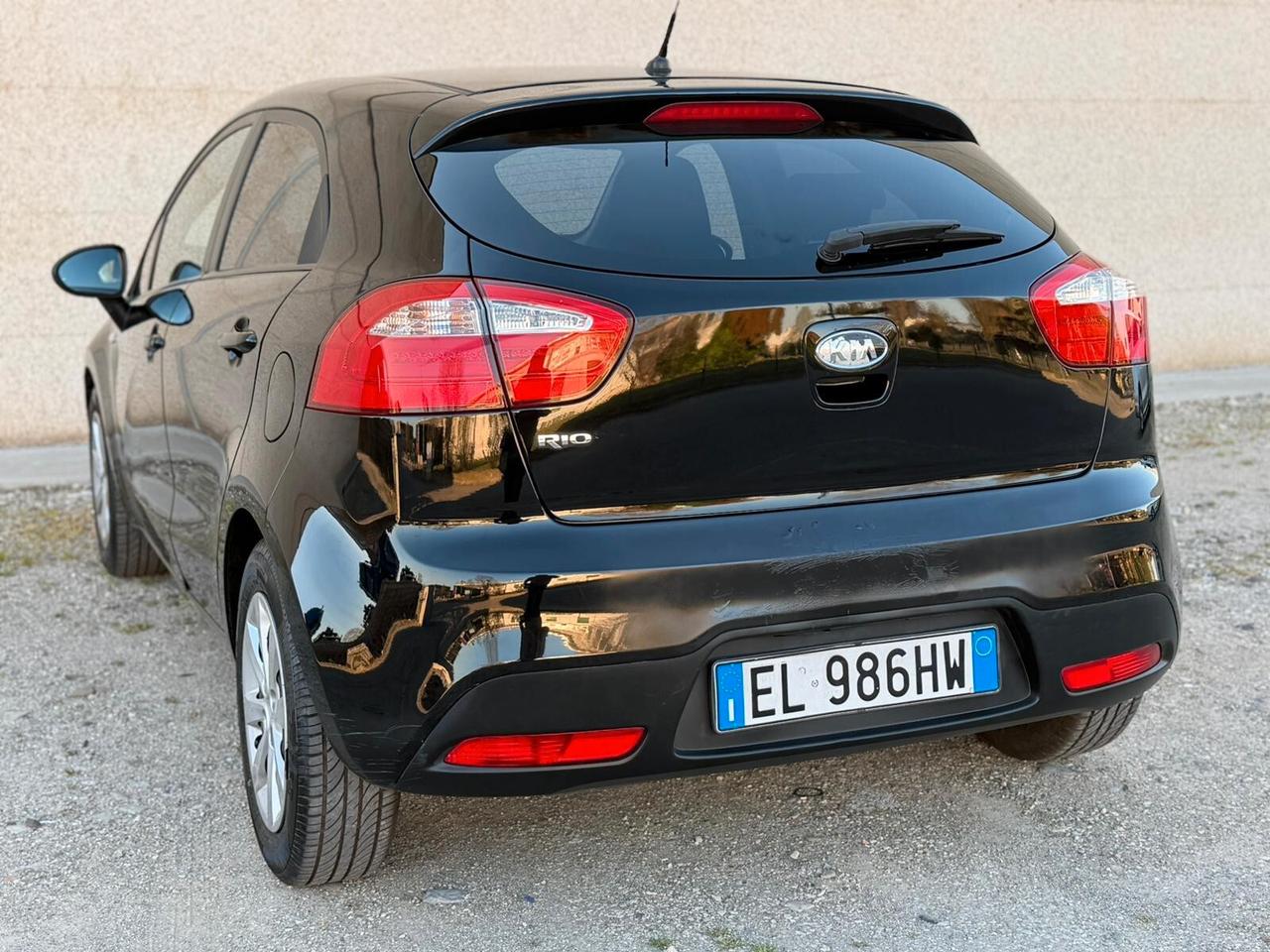 KIA RIO 1.2 BENZINA + GPL 2033 NEOPATENTATI