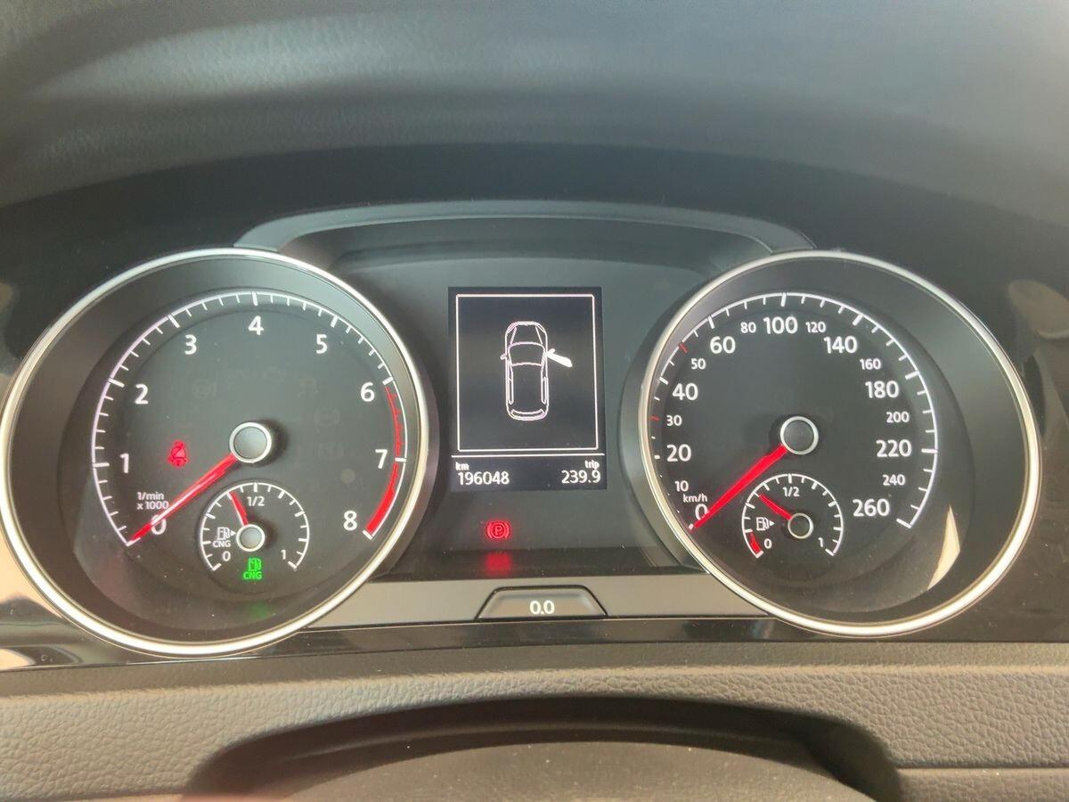 Volkswagen Golf Business 1.4 TGI DSG 5p. Highline BlueMotion