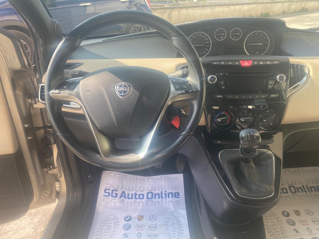 Lancia Ypsilon 0.9 TwinAir 85 CV 5 porte Metano Ecochic Gold