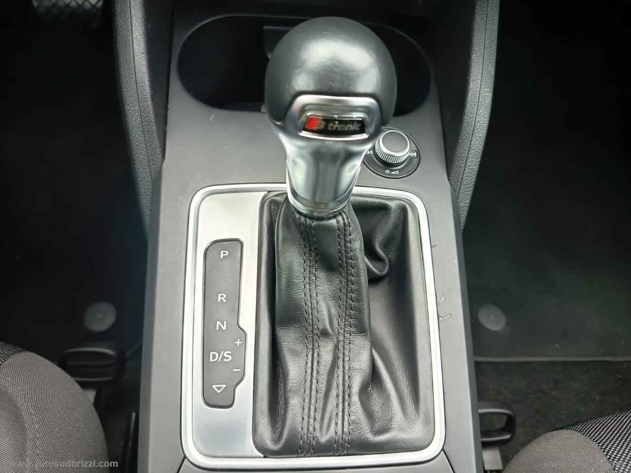 AUDI Q2 1.6 TDI S tronic Business