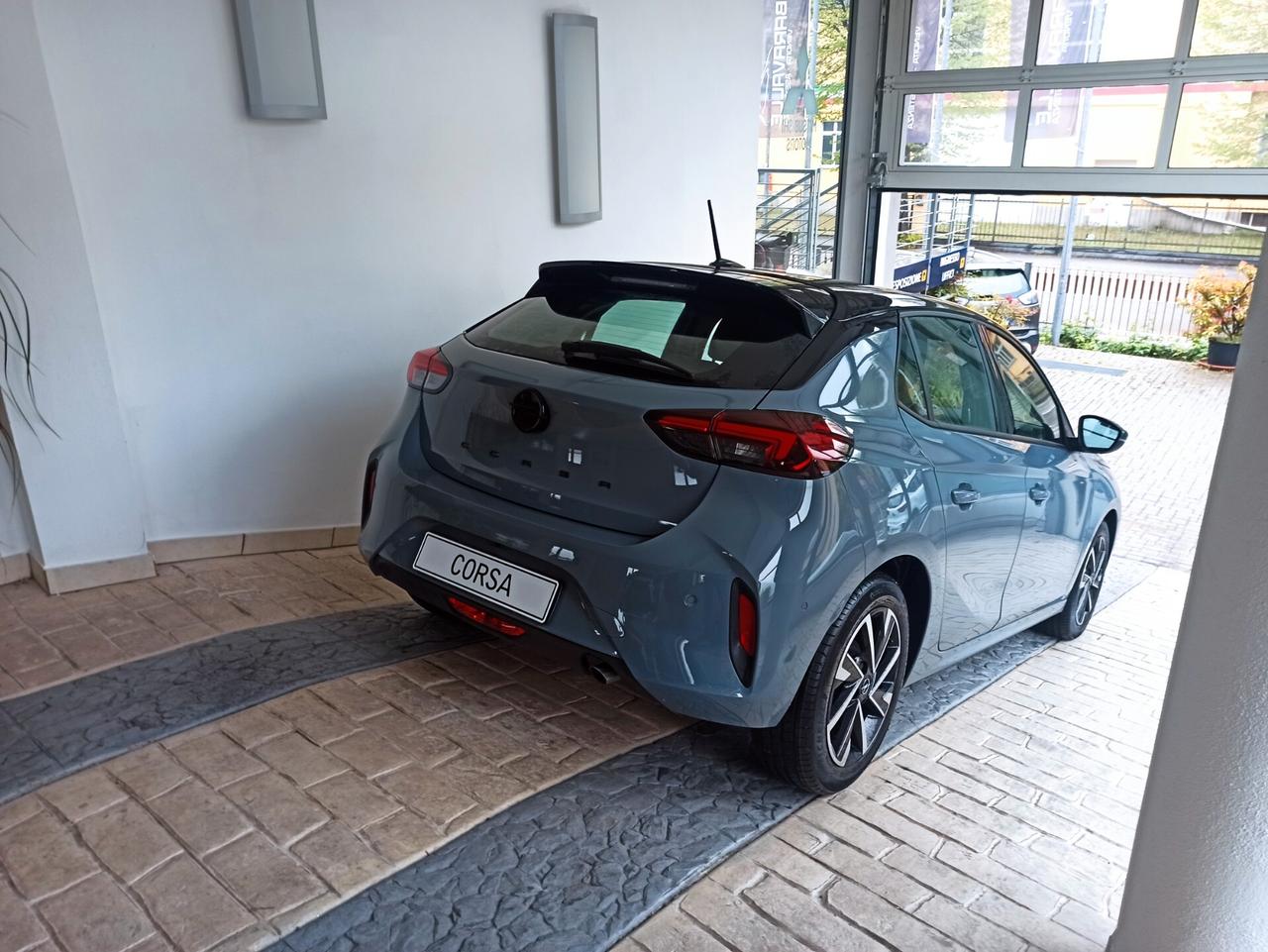 Opel Corsa 1.2 GS 75 CV 2024