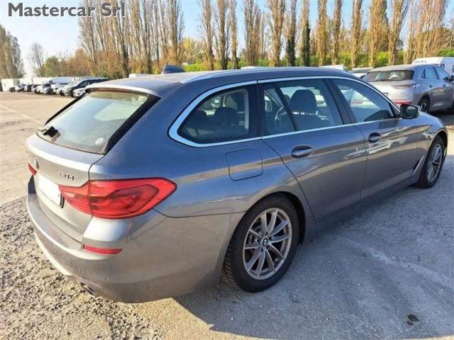 BMW 520 d Touring xdrive 190cv Business auto - FX457SL