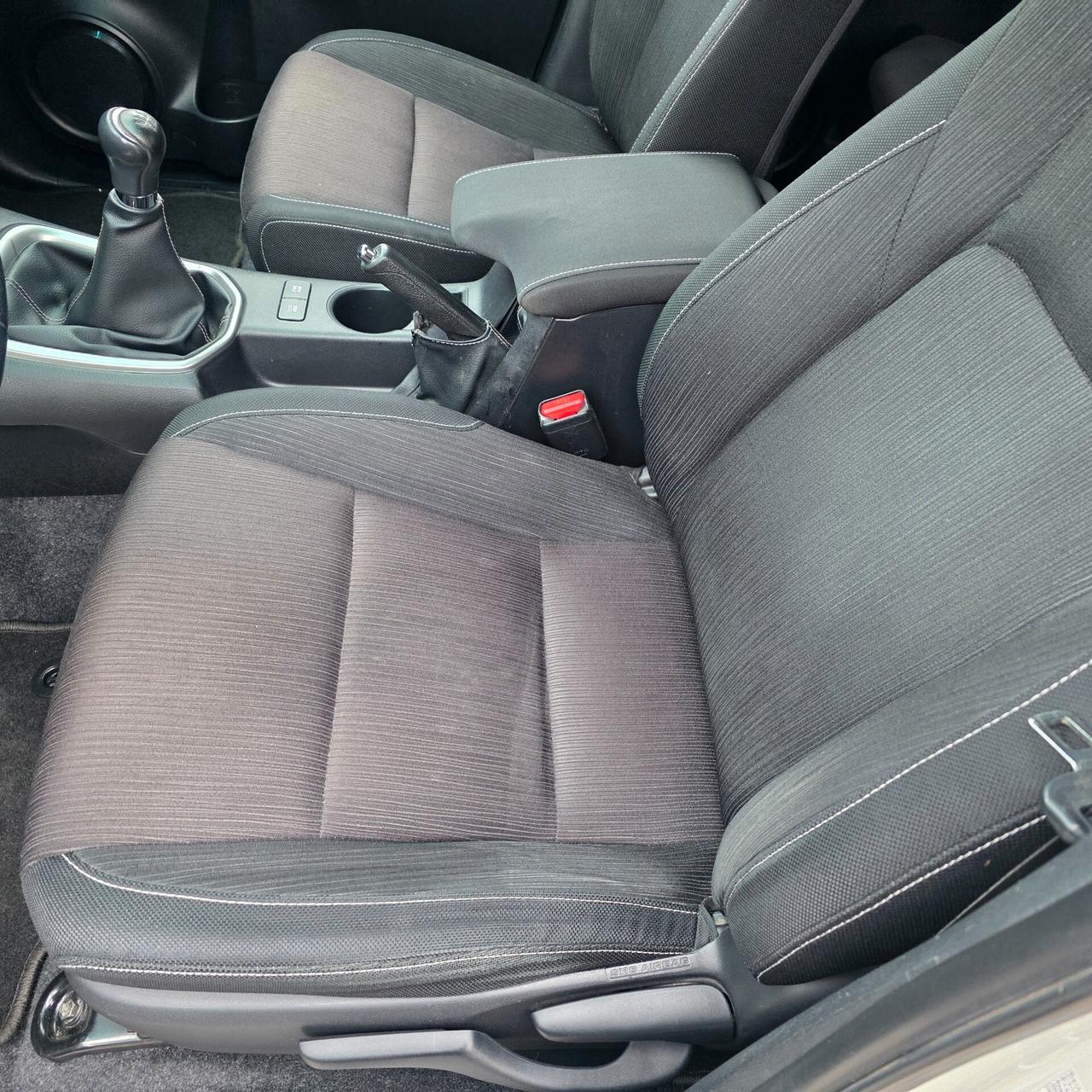 Toyota Hilux 2.4 D-4D 4WD 4 porte Double Cab Executive