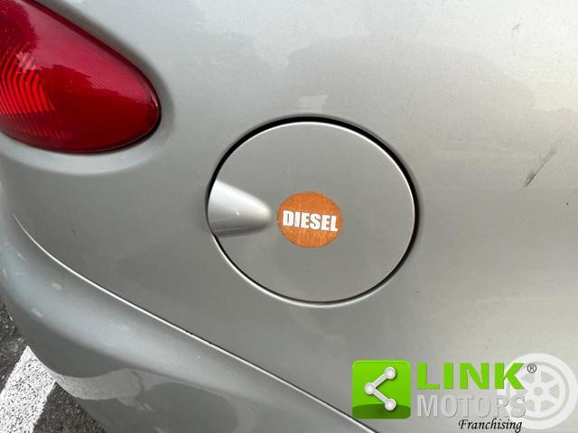 ALFA ROMEO 147 1.9 JTD M-JET 16V 5 porte Dist.