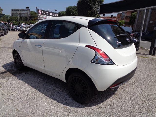 LANCIA Ypsilon 1000 HYBRID ORO 70CV ITALIA