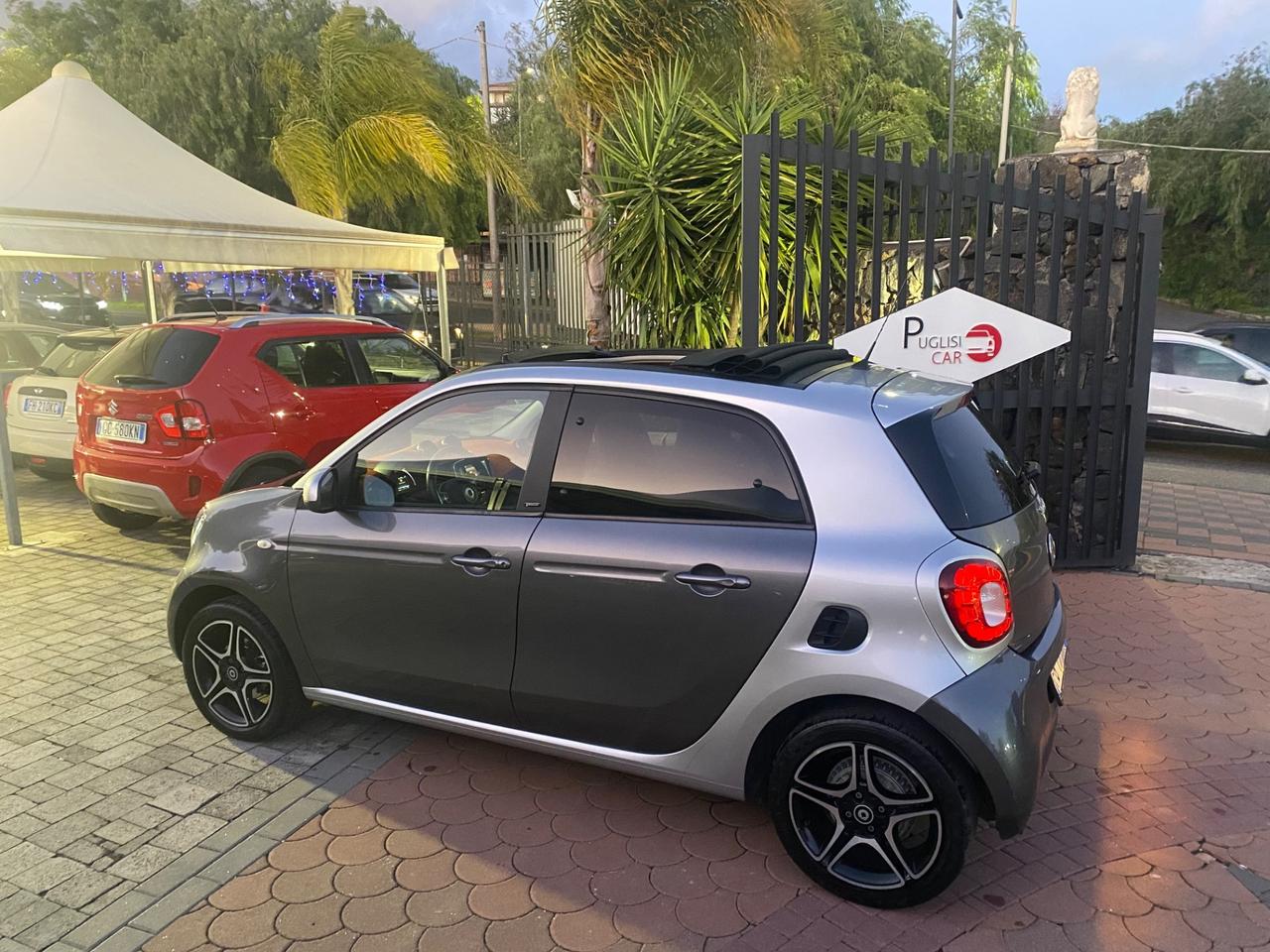 Smart ForFour 0.9 Turbo Passion 12/2015 automatica