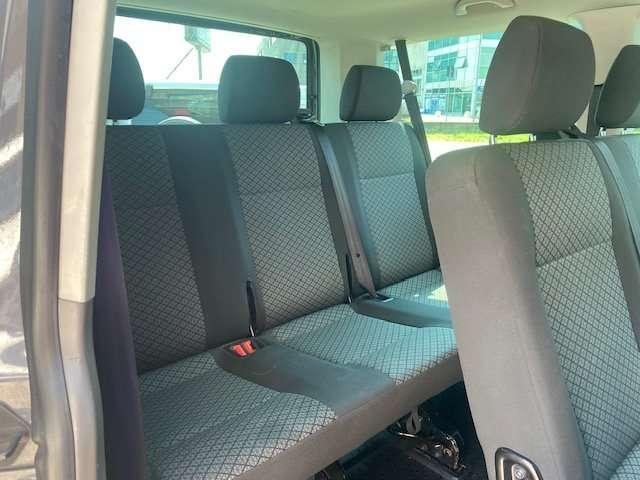 Volkswagen T6 Caravelle 2.0 TDI TRENDLINE 9 Posti