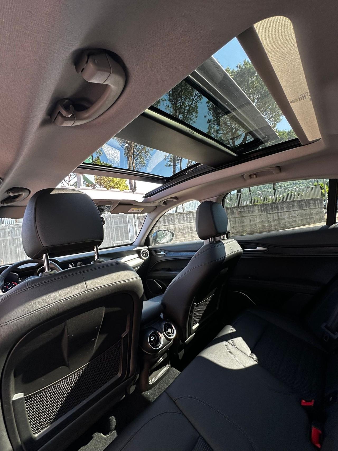Alfa Romeo Stelvio 2.2 Turbodiesel 190 CV AT8 Q4 Super