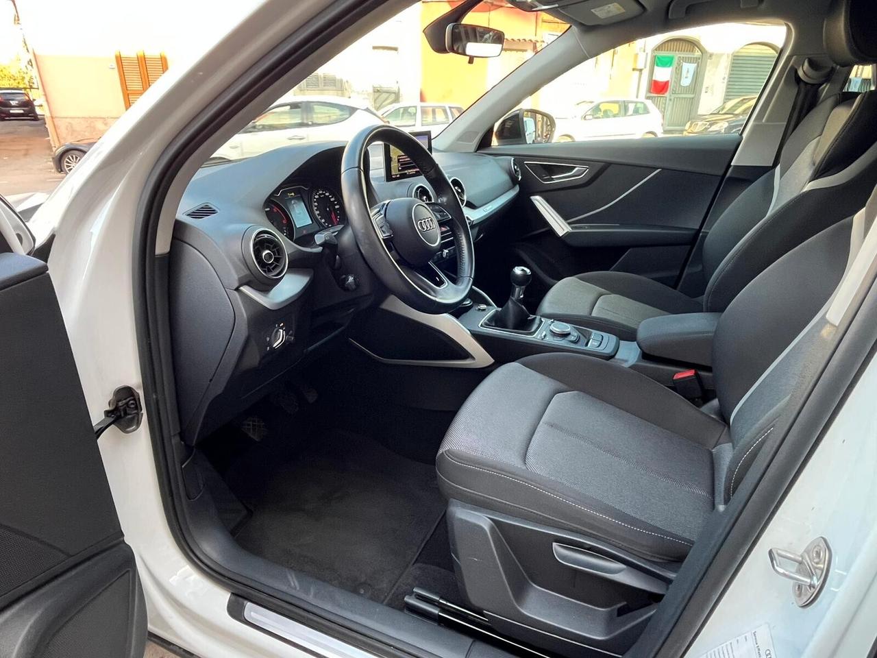 Audi Q2 30 TDI Edition S-LINE ESTERNO