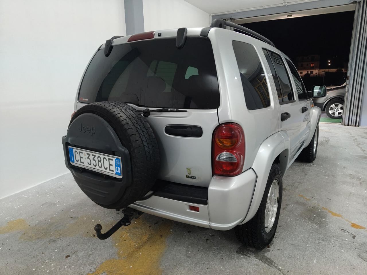 Jeep Cherokee 2.8 CRD Limited
