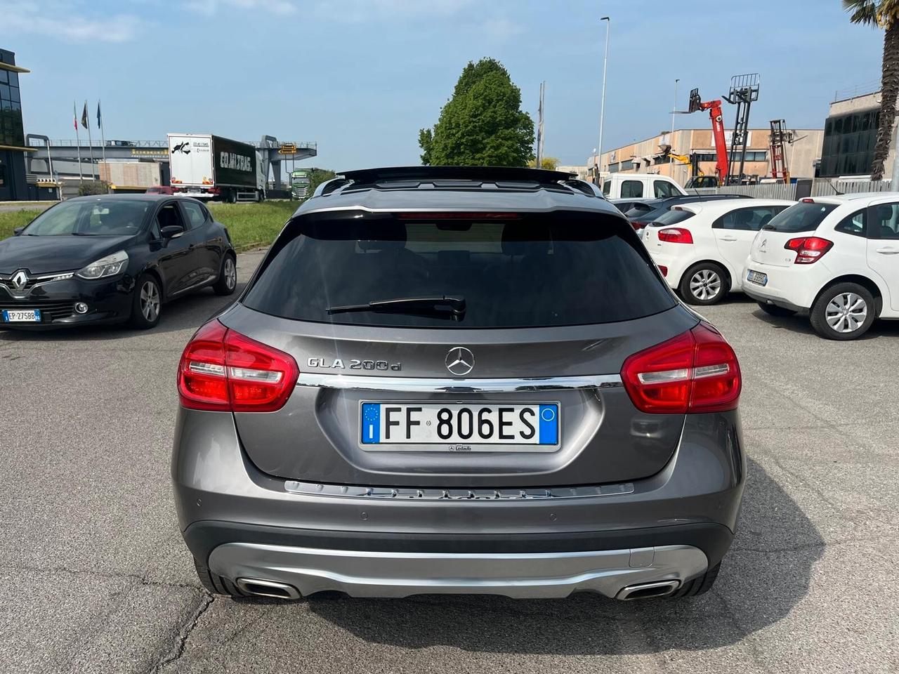 Mercedes-benz GLA 200 d Automatic