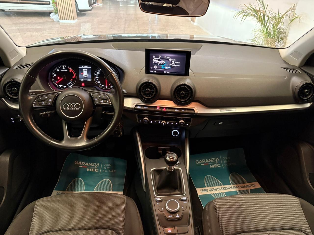 Audi Q2 1600cc TDI 116cv IDENTITY BLACK