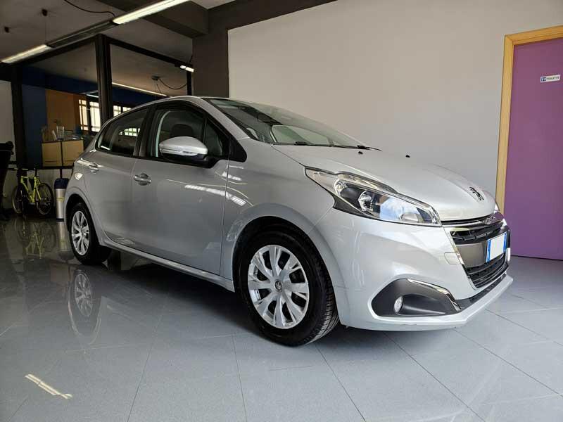 Peugeot 208 BlueHDi 75 5 porte Active