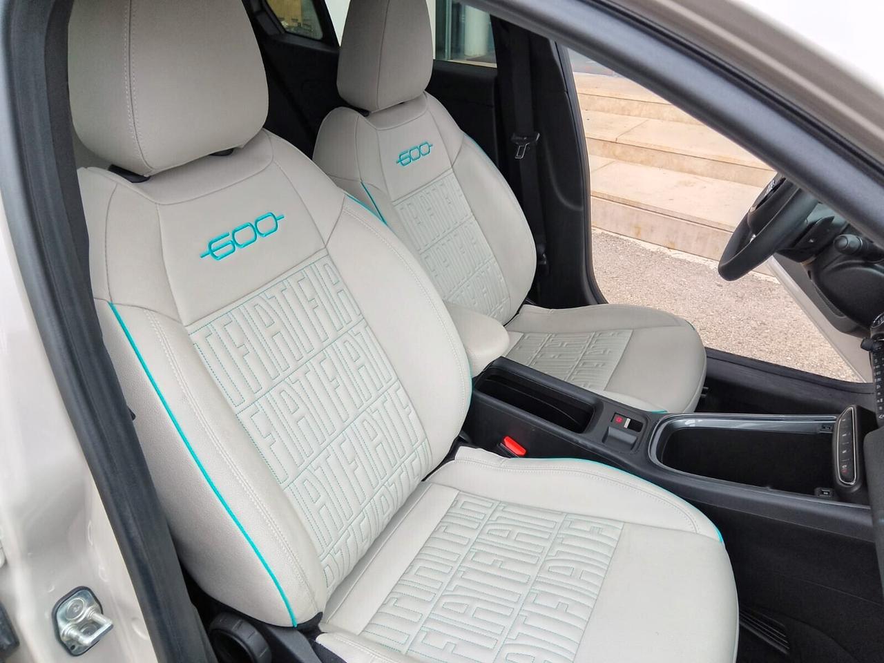 Fiat 600 Hybrid 100 CV DCT MHEV La Prima