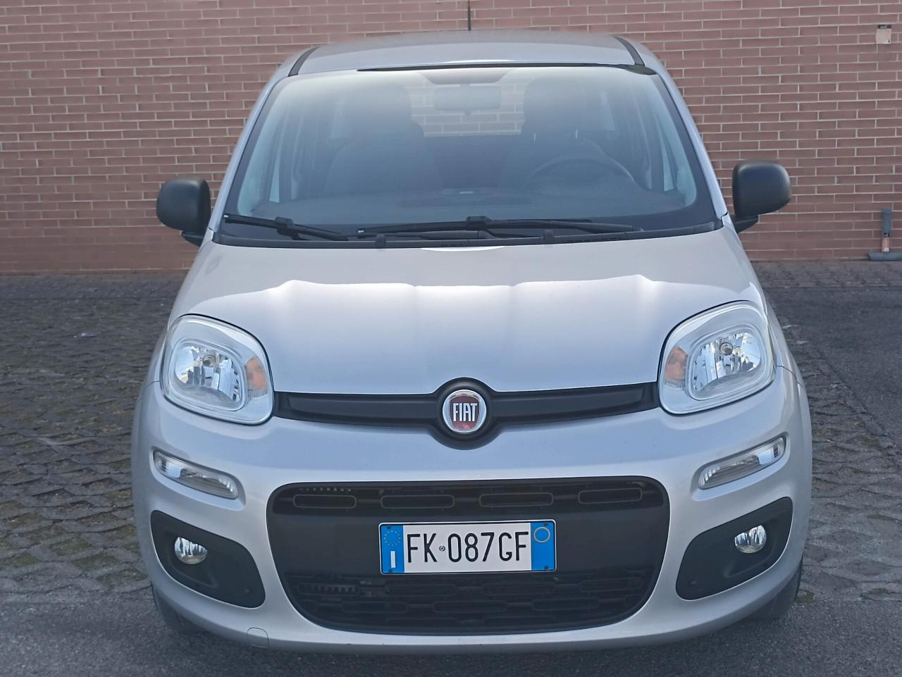 FIAT. NEW PANDA LOUNGE 1.3 DIESEL COMANDI AL VOLANTE