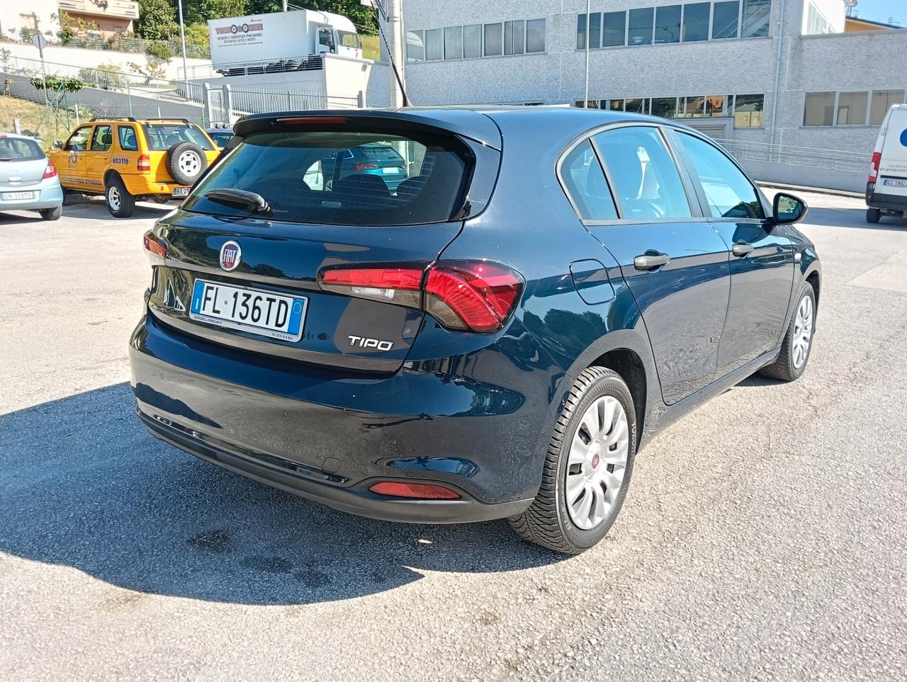 Fiat Tipo 1.3 Mjt S&S 5 porte Easy