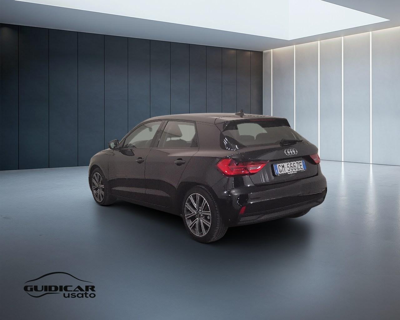 AUDI A1 II 2019 Sportback - A1 Sportback 30 1.0 tfsi Admired 110cv