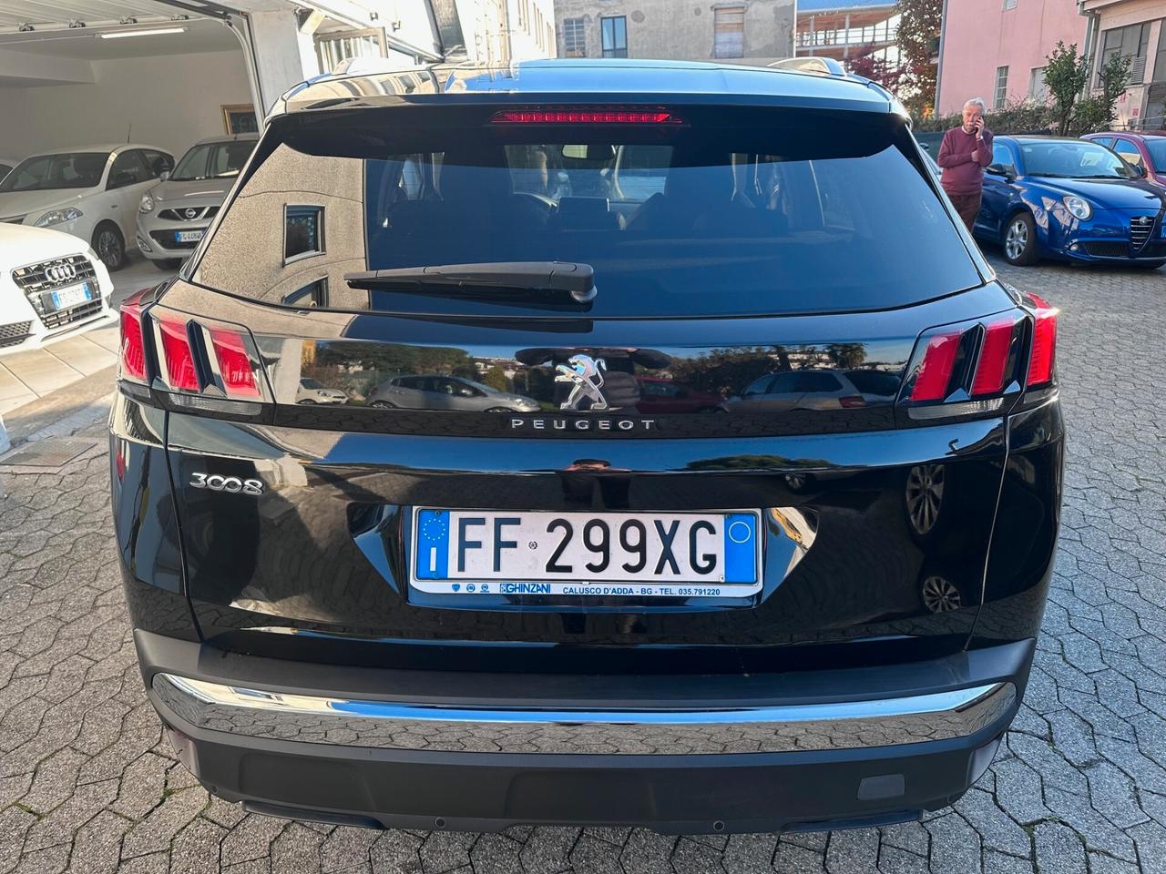 Peugeot 3008 BlueHDi 120 EAT6 S&S Allure