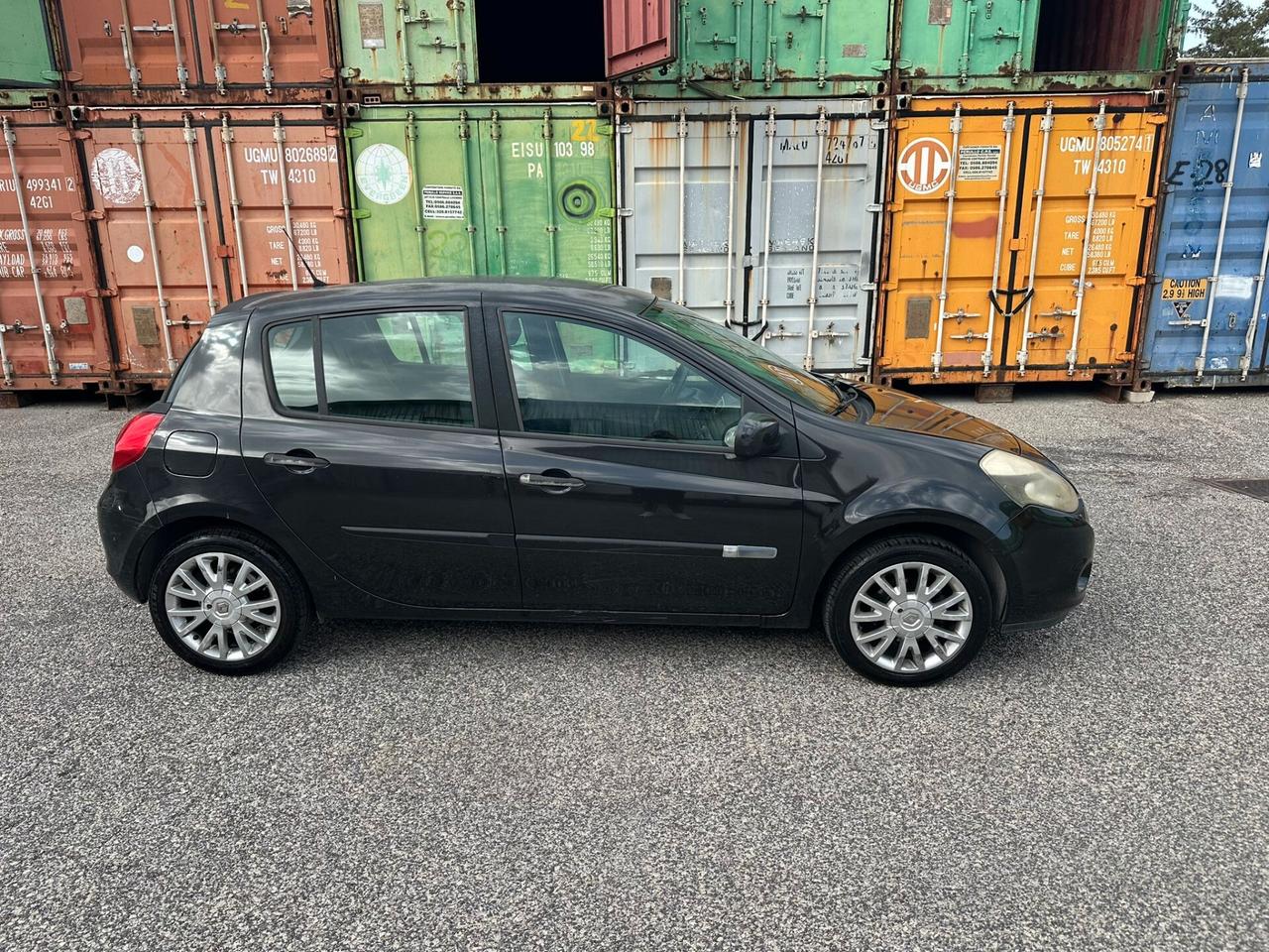 Renault Clio 1.2 16V 5 porte Luxe NEOPATENTATI