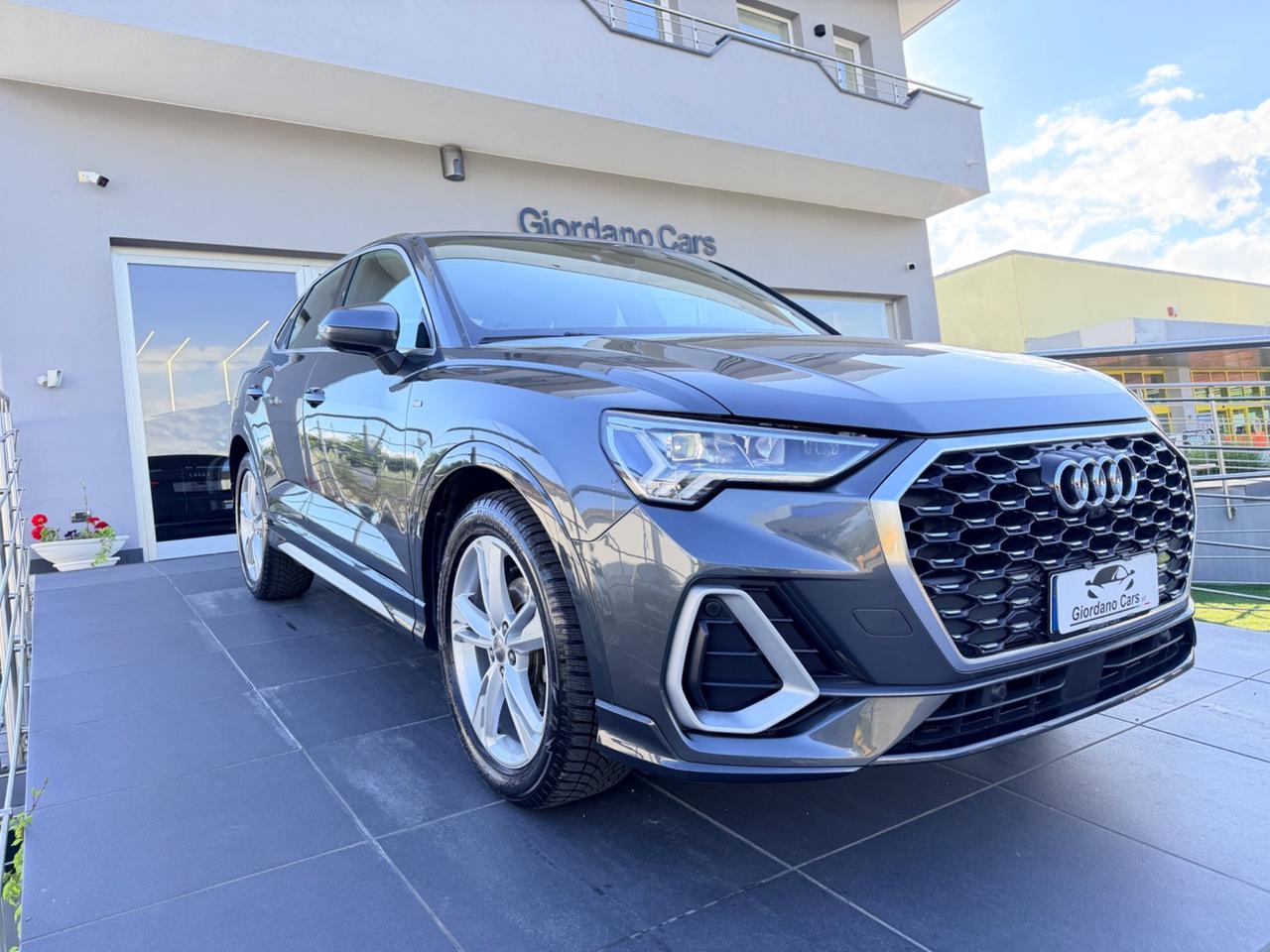 Audi Q3 SPB 35 TDI S tronic line edition uni pro