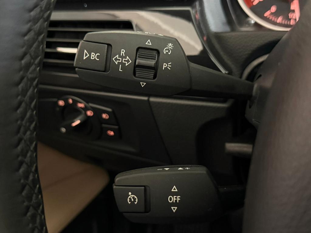 BMW 335 i cat Cabrio Futura - CAMBIO MANUALE -