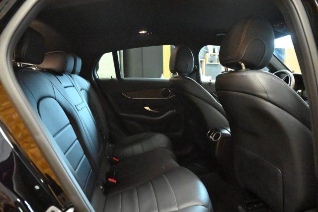 MERCEDES-BENZ GLC 220 d COUPE 4MATIC EXCLUSIVE SPORT 9G-T.PED.19"CAMFULL