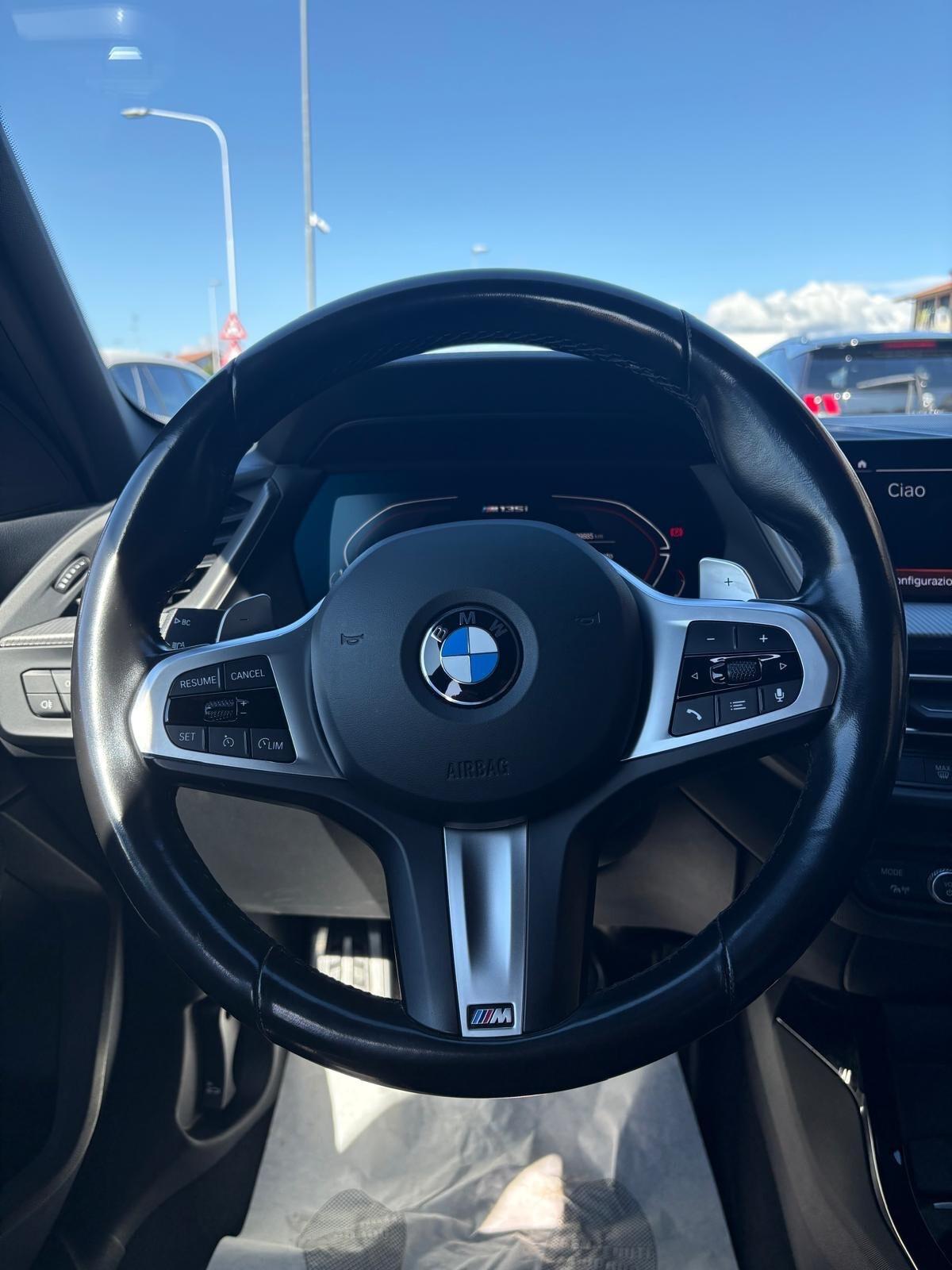 Bmw 135 M 135i xDrive Colorvision Edition