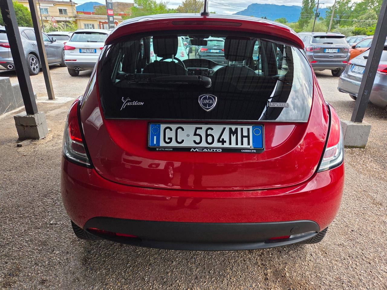 Lancia Ypsilon 5 porte S&S Hybrid Ecochic Silver