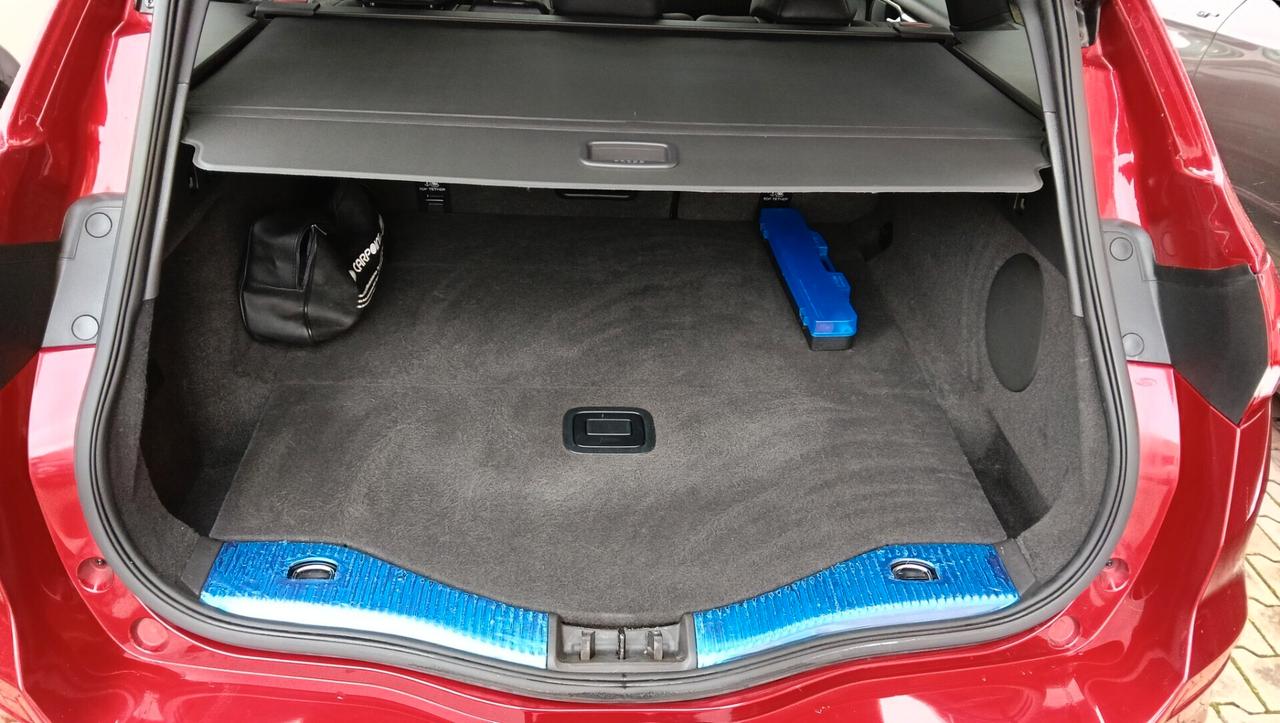 FORD MONDEO 2.0 MTJ-AUTO-RETROC-TETTO