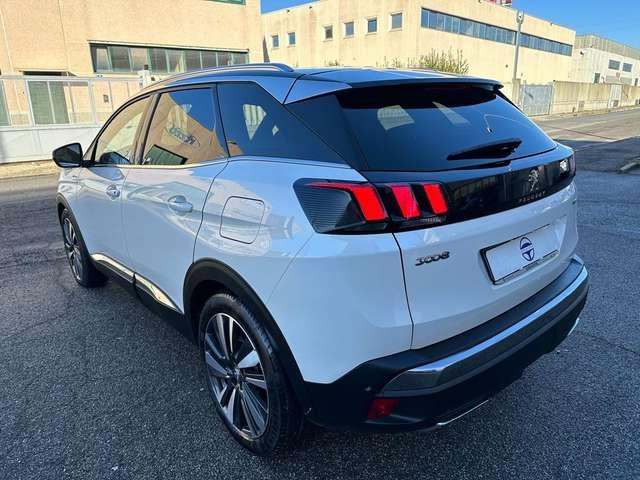 Peugeot 3008 Hybrid4 300 e-EAT8 GT Line