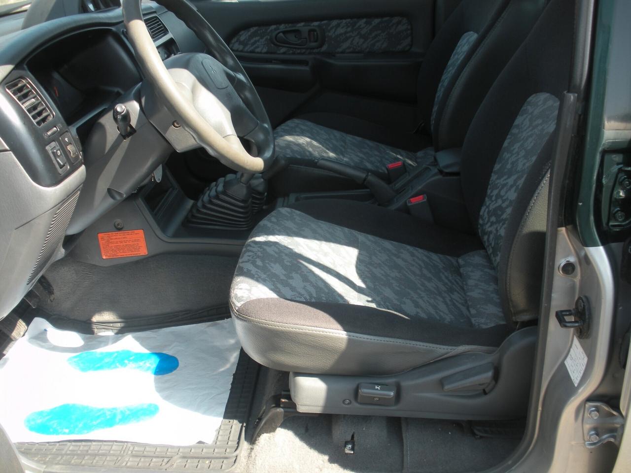 Mitsubishi L200 2.5 TDI 4WD Double Cab GLS Air