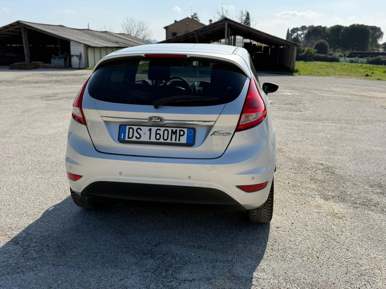 Ford Fiesta Titanium 1.2 benzina Unipro NEOPATENTATI